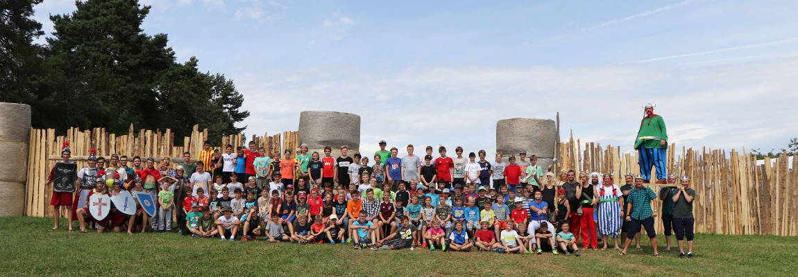 Asterix und Obelix: Ein Dorf – Viele Gaben!